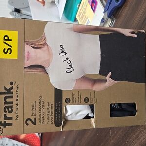 Frank & Oak Size S Black And White 2 Pack Of Smoothing Contour T-Shirt